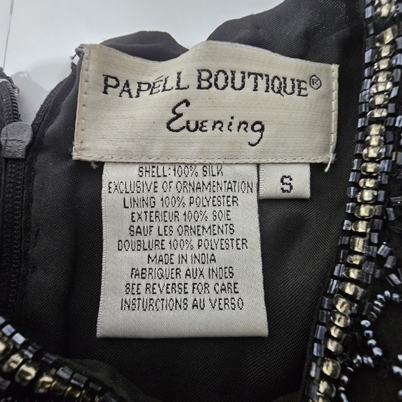 It is a vintage evening blouse from the brand Papell Boutique, often described a - Picture 6 of 11